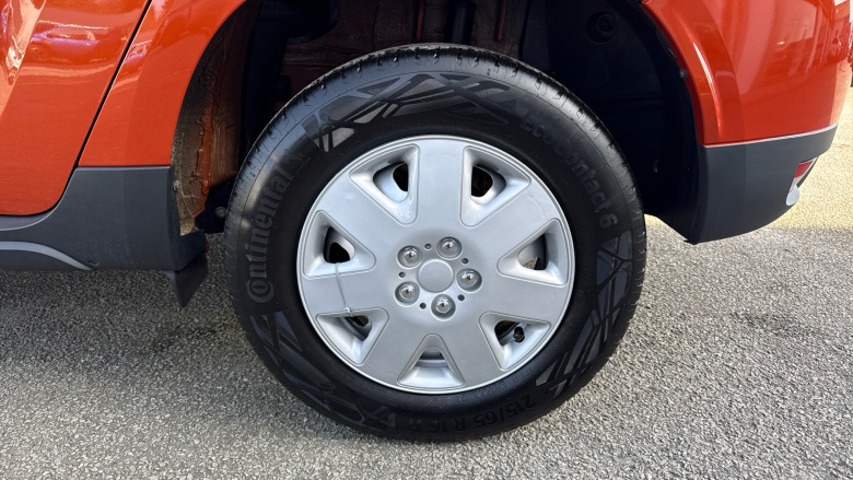 Dacia Duster 1.0 TCe 90 Essential 5dr Petrol Estate